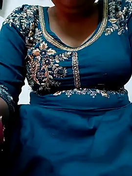 Snapshot of 09punjabi chatting on January 18, 2025, 5:10 am 09punjabi online show from January 18, 2025, 5:10 am