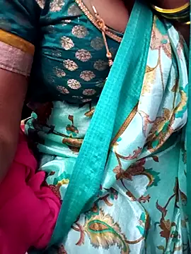 Snapshot of Tamil_Rathi chatting on March 11, 2025, 4:21 am Tamil Rathi online show from March 11, 2025, 4:21 am