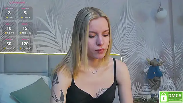 AmaliaBell online show from December 29, 2024, 8:04 pm