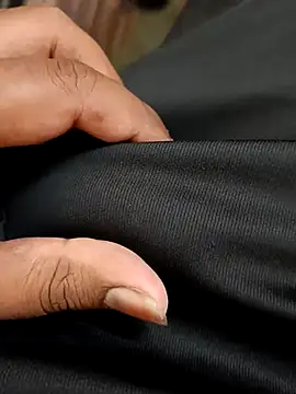 u wan me online show from April 4, 2026, 1:19 pm