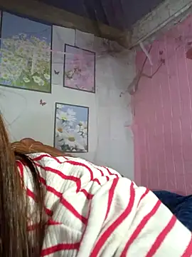   Mai-love19   online show from February 15, 2025, 5:51 am