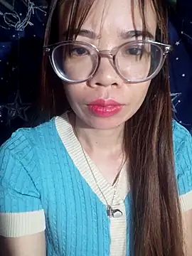   Mai-love19   online show from November 1, 2025, 9:50 pm