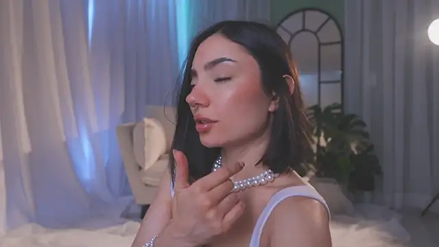 AmyArmstrong online show from February 16, 2026, 8:49 pm