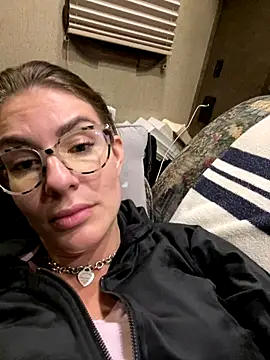 Milfywaysx online show from September 15, 2025, 12:21 am