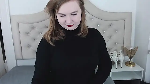Snapshot of LaraDream chatting on January 9, 2025, 8:44 pm LaraDream online show from January 9, 2025, 8:44 pm