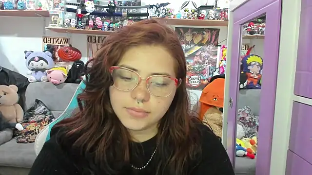 soficammy online show from October 13, 2025, 7:58 pm