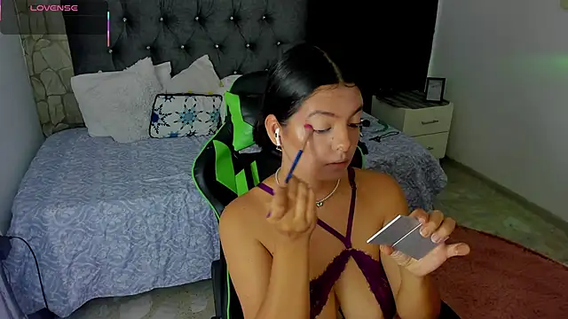 Snapshot of susan_smith18 chatting on September 20, 2025, 1:01 pm susan smith18 online show from September 20, 2025, 1:01 pm