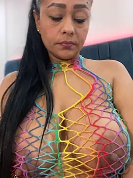 Snapshot of sofia_xxx02 chatting on April 18, 2026, 12:03 am sofia xxx02 online show from April 18, 2026, 12:03 am