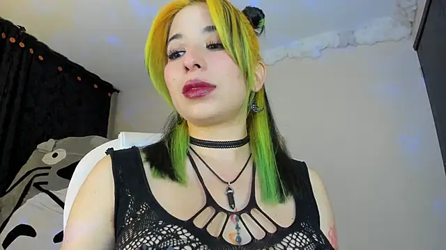 Laughing Naty online show from December 3, 2024, 5:09 am