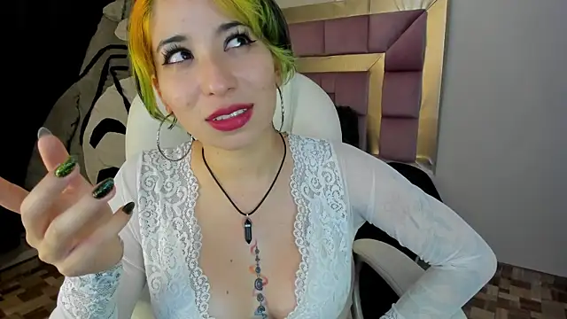 Laughing Naty online show from December 4, 2024, 7:50 am