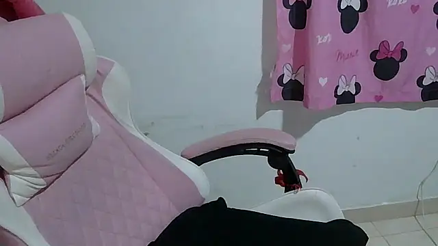 oso34hot online show from February 19, 2026, 1:56 am